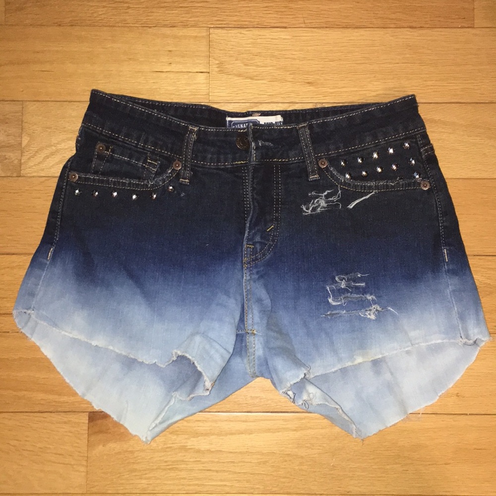 Levi Strauss Mid Rise Straight Jean Short